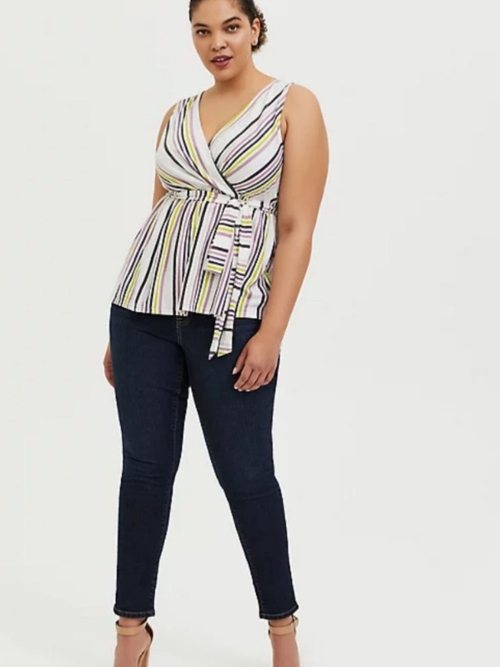 Lot of Torrid Tops Size 4 - Picture 5 of 16